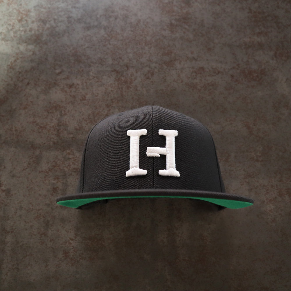 HG logo SNAPBACK キャップ – HOKKAIDOGRAPHY